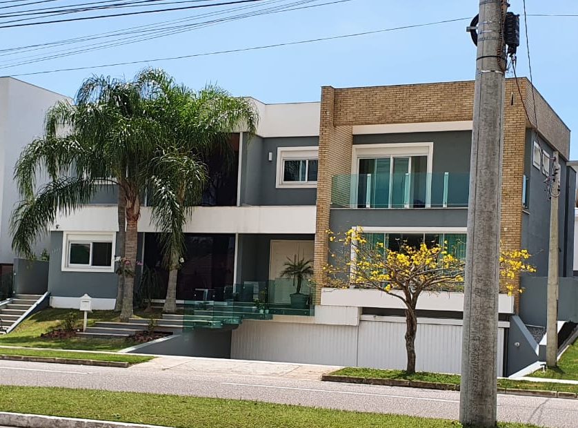 Casa Av. dos Búzios – Jurerê Internacional